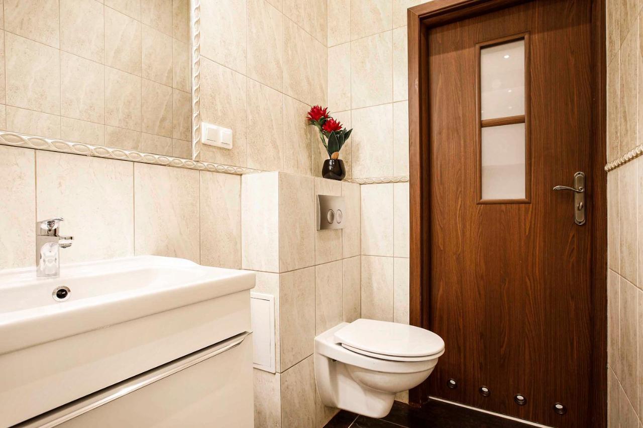 2-Room Apartment With Kitchen, Heart Of Cracow Old Town Красков Екстериор снимка